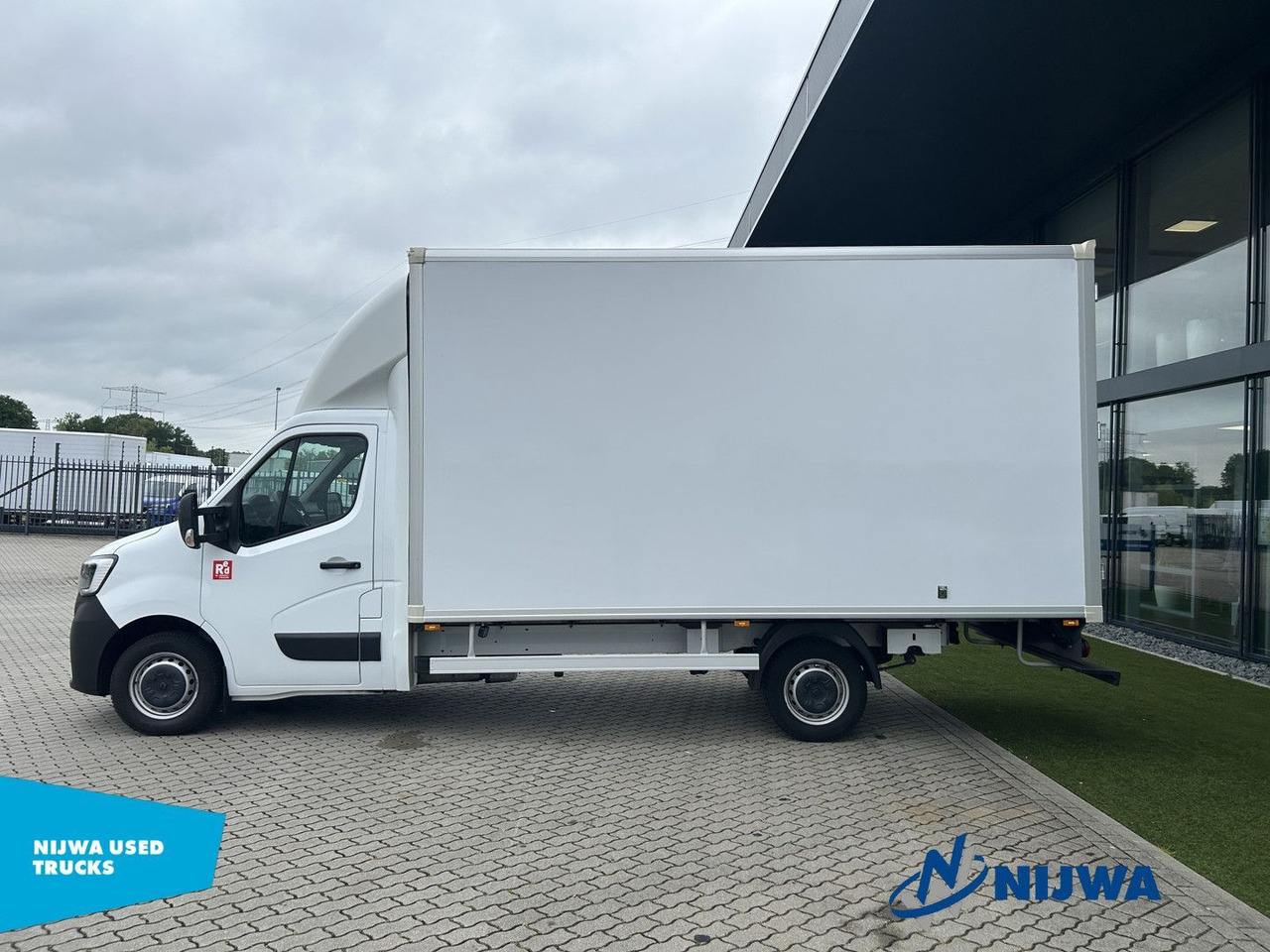 Renault Master T35 165 Navigatie + Achteruitrijcamera - Kabiinišassiiga veoauto: pilt 5 Renault Master T35 165 Navigatie + Achteruitrijcamera - Kabiinišassiiga veoauto: pilt 5