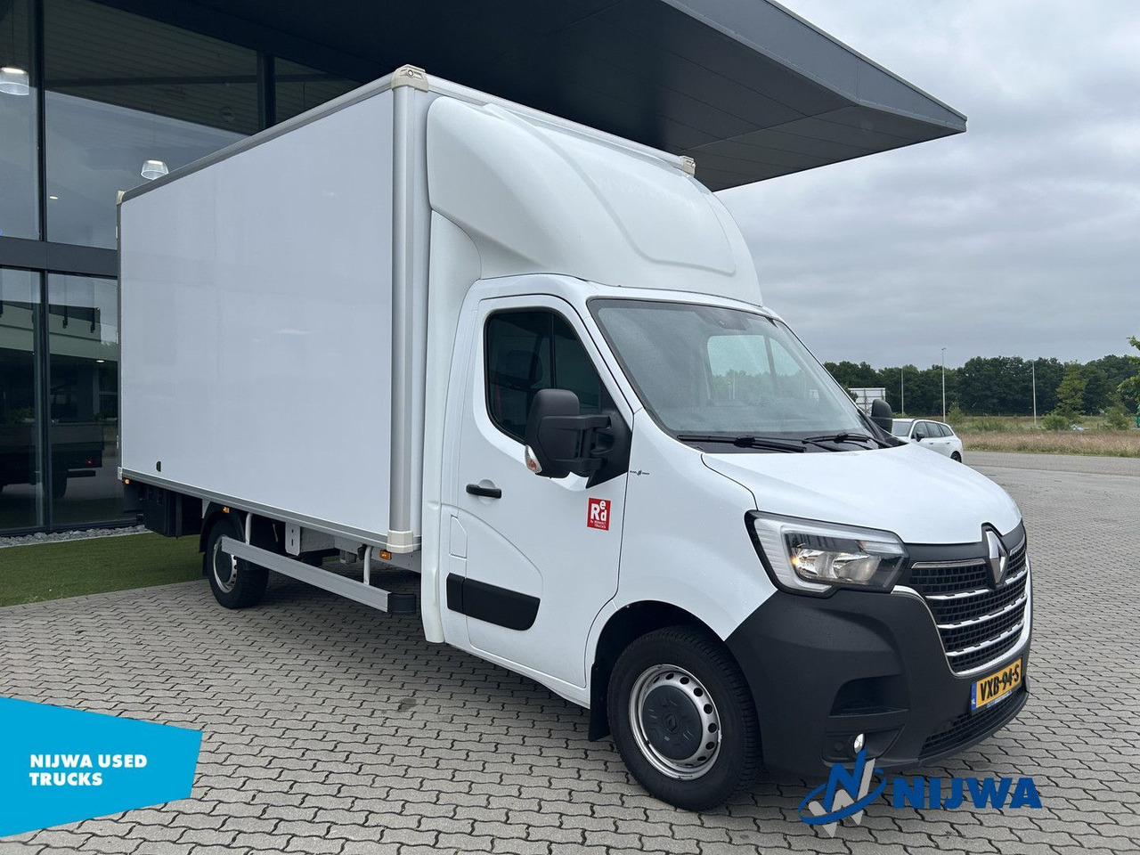 Renault Master T35 165 Navigatie + Achteruitrijcamera - Kabiinišassiiga veoauto: pilt 2 Renault Master T35 165 Navigatie + Achteruitrijcamera - Kabiinišassiiga veoauto: pilt 2