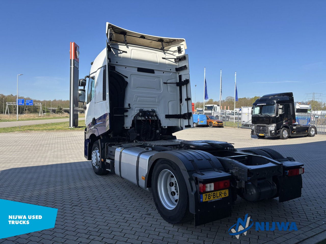 Renault T 460 4x2 Koelkast + Standkachel - Sadulveok: pilt 4 Renault T 460 4x2 Koelkast + Standkachel - Sadulveok: pilt 4