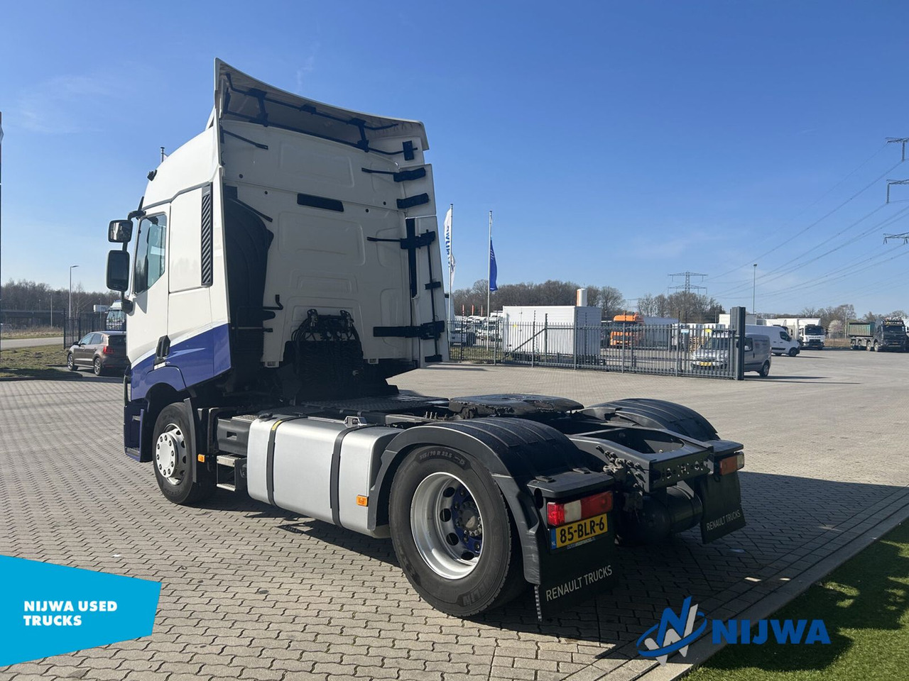Renault T 460 4x2 Standkachel + Koelkast - Sadulveok: pilt 4 Renault T 460 4x2 Standkachel + Koelkast - Sadulveok: pilt 4