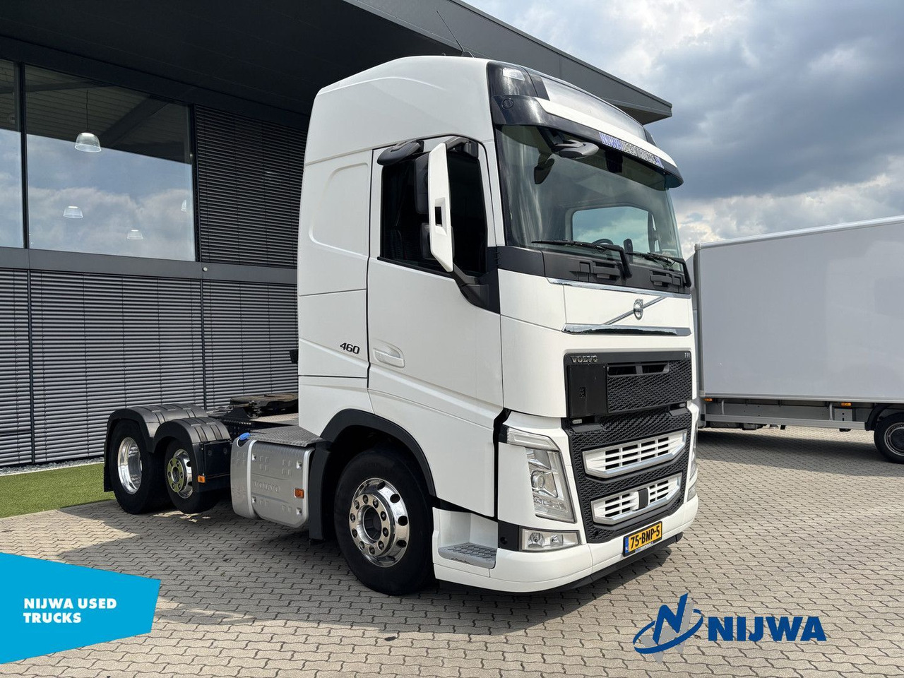 Volvo FH 460 6x2 Midlift + Valid ADR - Sadulveok: pilt 2 Volvo FH 460 6x2 Midlift + Valid ADR - Sadulveok: pilt 2