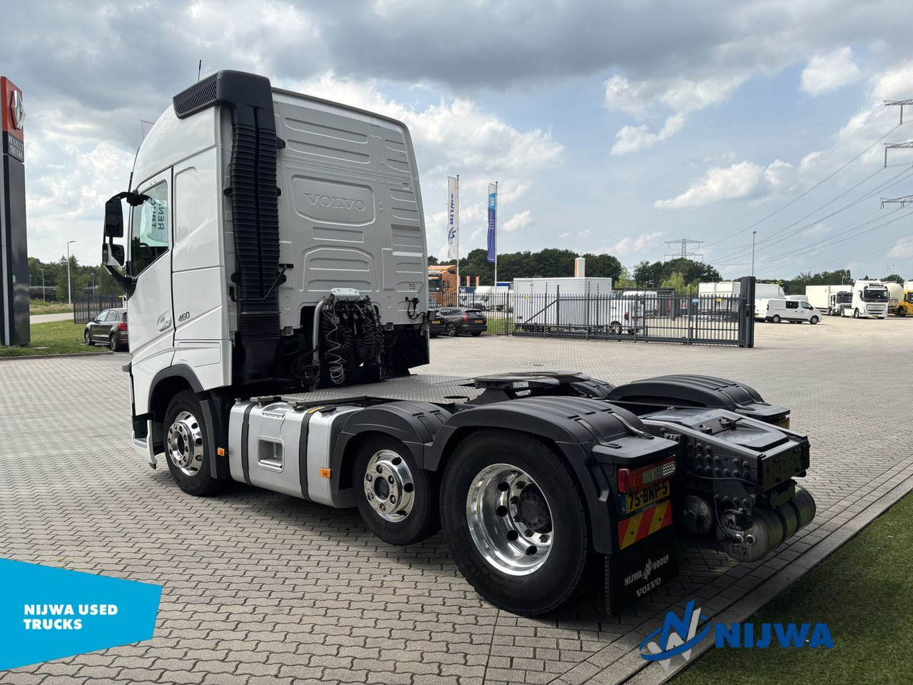 Volvo FH 460 6x2 Midlift + Valid ADR - Sadulveok: pilt 4 Volvo FH 460 6x2 Midlift + Valid ADR - Sadulveok: pilt 4