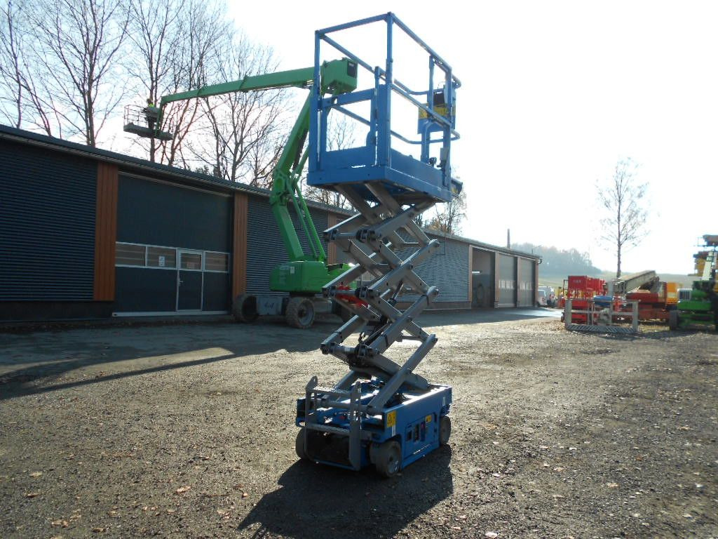 Genie GS 1330, Scherenarbeitsbühne Genie 5,9 m - Käärlift: pilt 2 Genie GS 1330, Scherenarbeitsbühne Genie 5,9 m - Käärlift: pilt 2