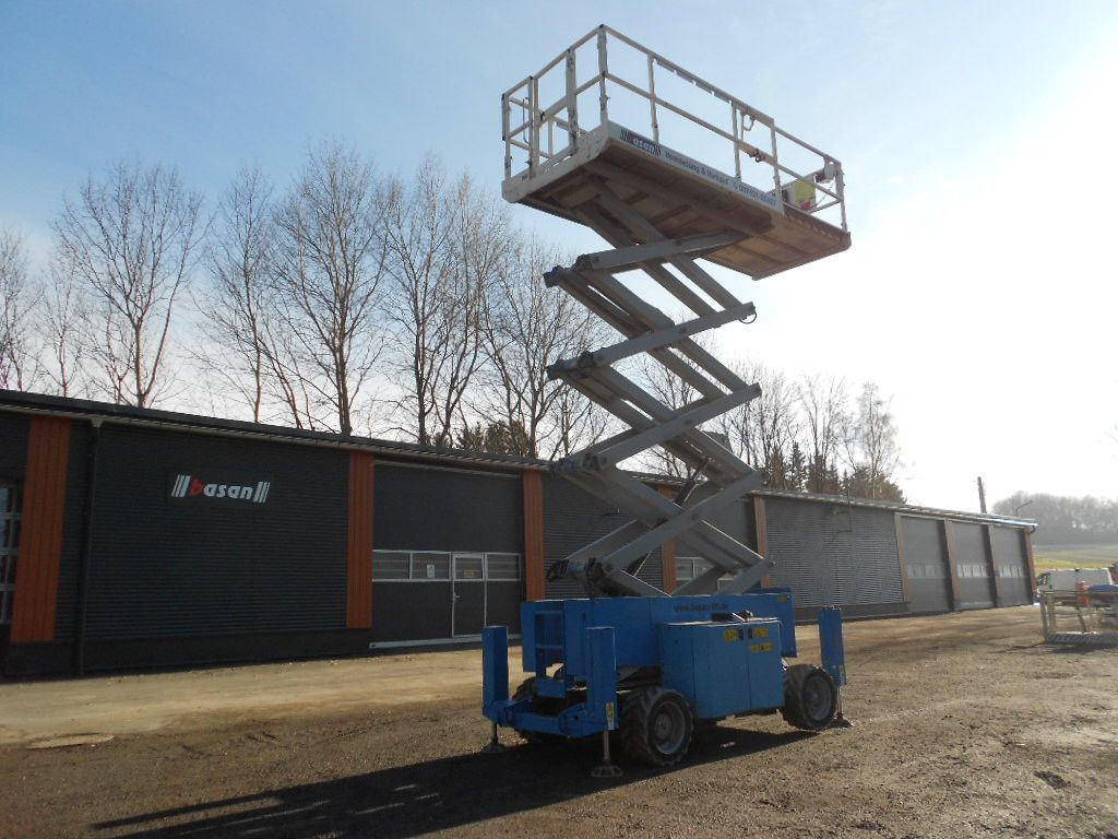 Genie GS4069BE, Hybrid, Allrad, Stützen, AH 14 m - Käärlift: pilt 2 Genie GS4069BE, Hybrid, Allrad, Stützen, AH 14 m - Käärlift: pilt 2