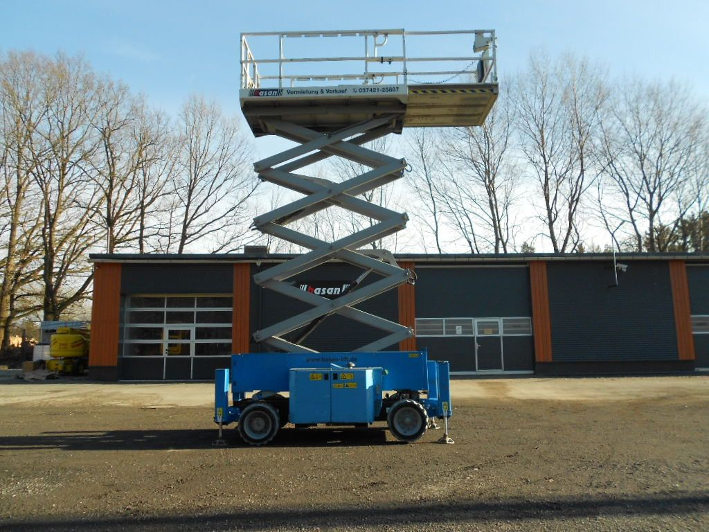 Genie GS4069BE, Hybrid, Allrad, Stützen, AH 14 m - Käärlift: pilt 1 Genie GS4069BE, Hybrid, Allrad, Stützen, AH 14 m - Käärlift: pilt 1