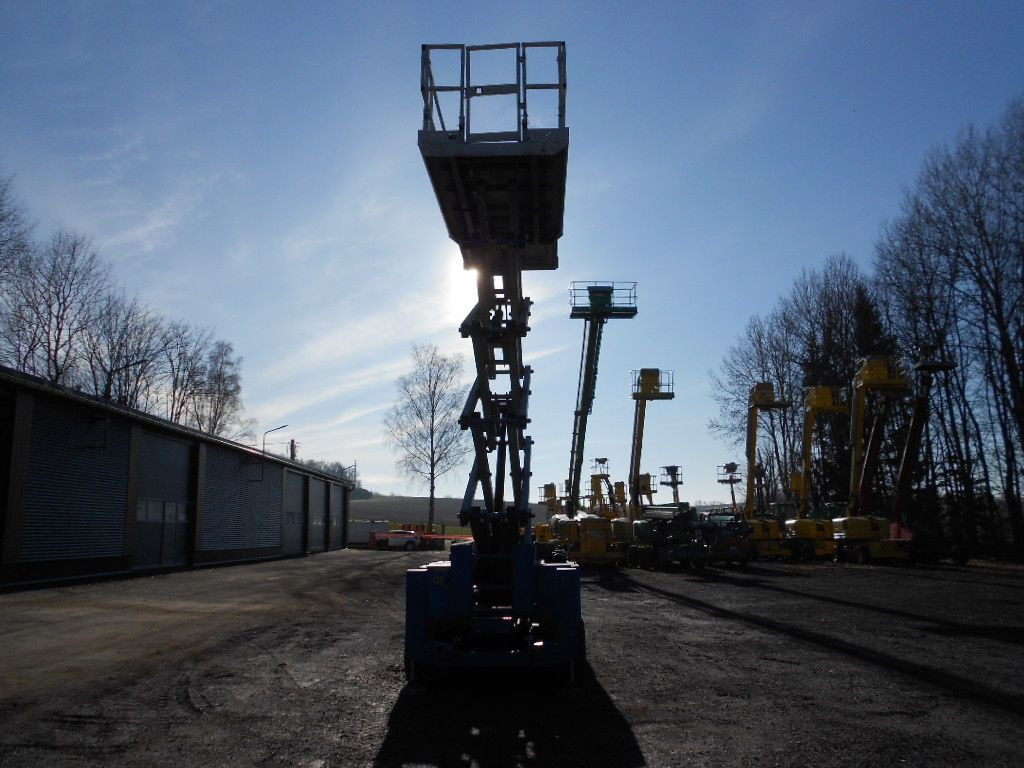 Genie GS4069BE, Hybrid, Allrad, Stützen, AH 14 m - Käärlift: pilt 3 Genie GS4069BE, Hybrid, Allrad, Stützen, AH 14 m - Käärlift: pilt 3