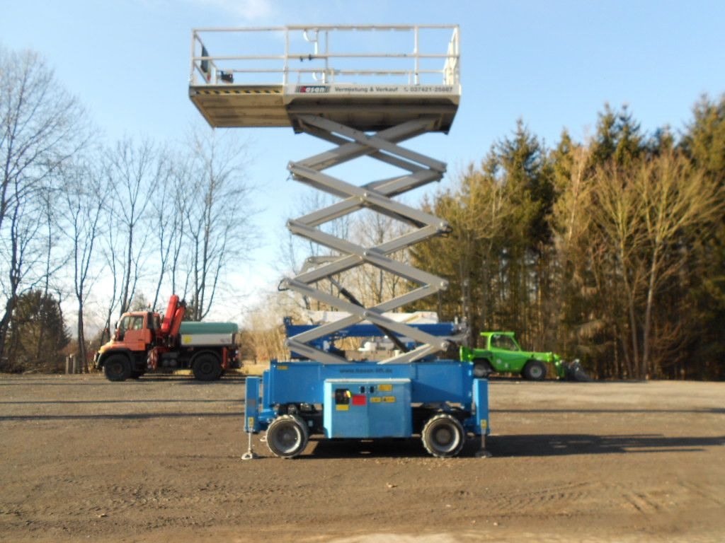Genie GS4069BE, Hybrid, Allrad, Stützen, AH 14 m - Käärlift: pilt 5 Genie GS4069BE, Hybrid, Allrad, Stützen, AH 14 m - Käärlift: pilt 5