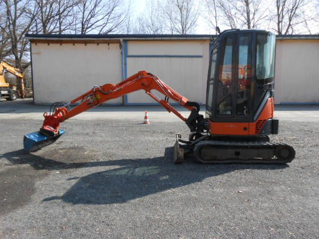 Hitachi ZX22U-2CLR , Powertilt - Miniekskavaator: pilt 1 Hitachi ZX22U-2CLR , Powertilt - Miniekskavaator: pilt 1