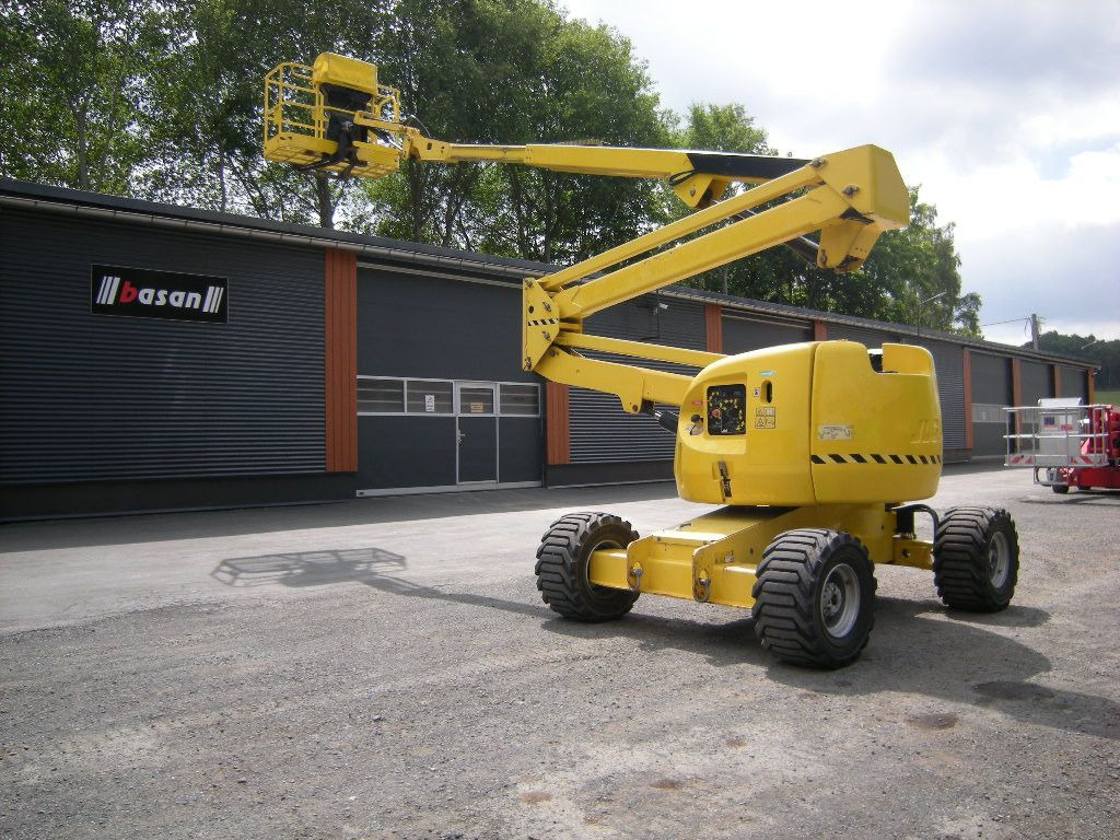 JLG 510 AJ Gelenkteleskoparbeitsbühne 18 m - Veoautolt tõusev platvorm: pilt 2 JLG 510 AJ Gelenkteleskoparbeitsbühne 18 m - Veoautolt tõusev platvorm: pilt 2