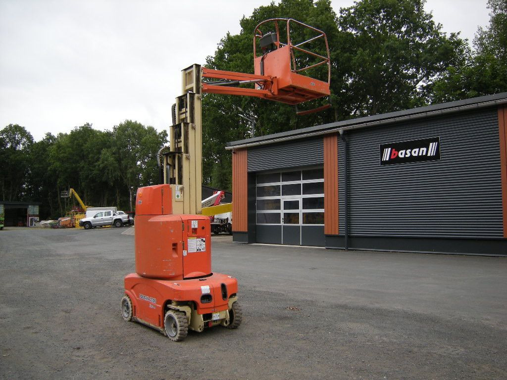 JLG Arbeitsbühne, JLG Toucan 1010, AH 10m - Veoautolt tõusev platvorm: pilt 1 JLG Arbeitsbühne, JLG Toucan 1010, AH 10m - Veoautolt tõusev platvorm: pilt 1