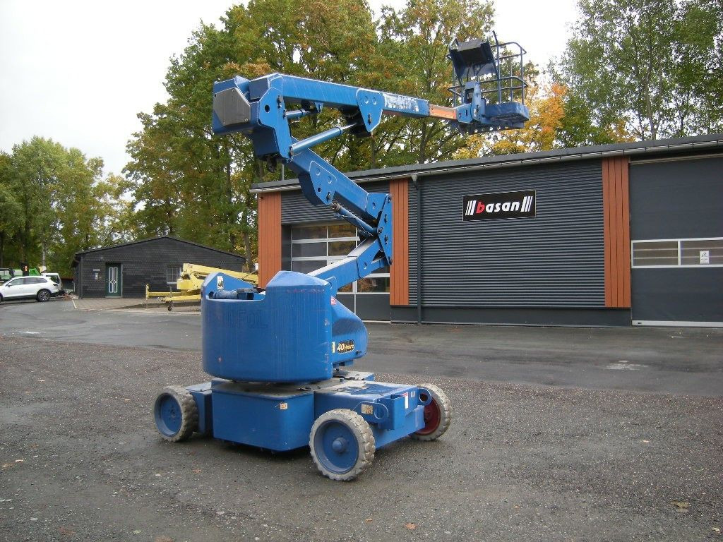 JLG N40E Gelenkteleskoparbeitsbühne 14 m - Veoautolt tõusev platvorm: pilt 2 JLG N40E Gelenkteleskoparbeitsbühne 14 m - Veoautolt tõusev platvorm: pilt 2