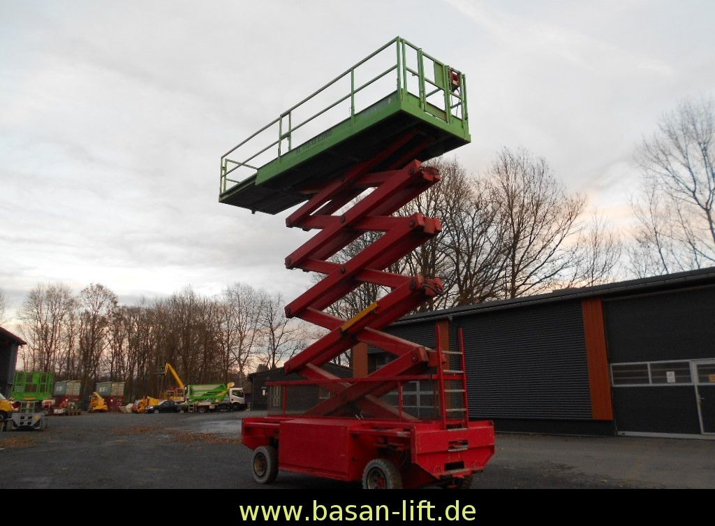 Liftlux SL172-18E2WD, Scherenbühne 19,2 m Liftlux SL172-18E2WD, Scherenbühne 19,2 m - Käärlift: pilt 3 Liftlux SL172-18E2WD, Scherenbühne 19,2 m Liftlux SL172-18E2WD, Scherenbühne 19,2 m - Käärlift: pilt 3