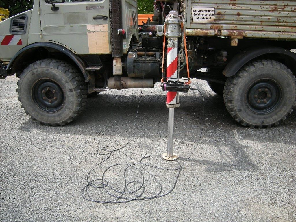 Mercedes-Benz Unimog U1250 mit Kran MKG 105 - Tarbesõiduk kallur: pilt 5 Mercedes-Benz Unimog U1250 mit Kran MKG 105 - Tarbesõiduk kallur: pilt 5