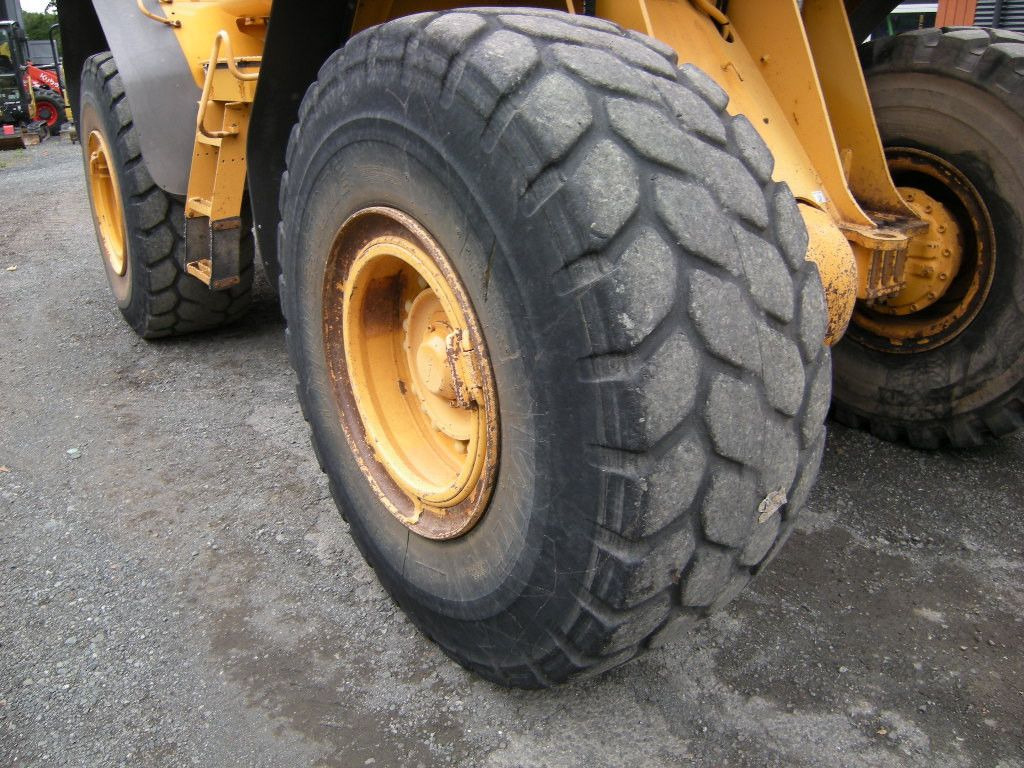 Volvo L 120 E - Rataslaadur: pilt 5 Volvo L 120 E - Rataslaadur: pilt 5