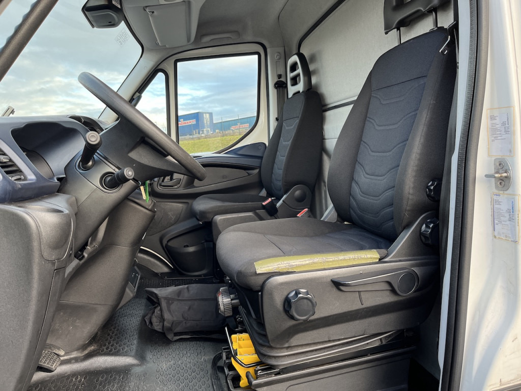 Tarbesõiduk külmik Iveco 70C18 Daily  Tiefkühlkoffer mit Ladebordwand: pilt 14
