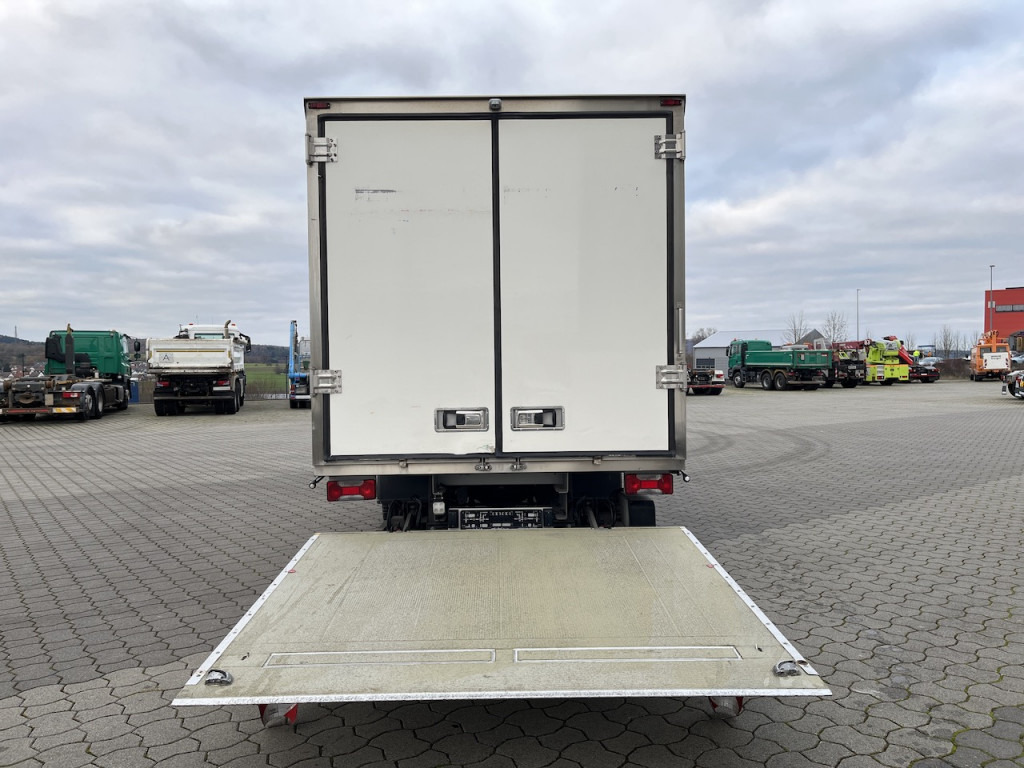 Iveco 70C18 Daily Tiefkühlkoffer mit Ladebordwand - Tarbesõiduk külmik: pilt 3 Iveco 70C18 Daily Tiefkühlkoffer mit Ladebordwand - Tarbesõiduk külmik: pilt 3