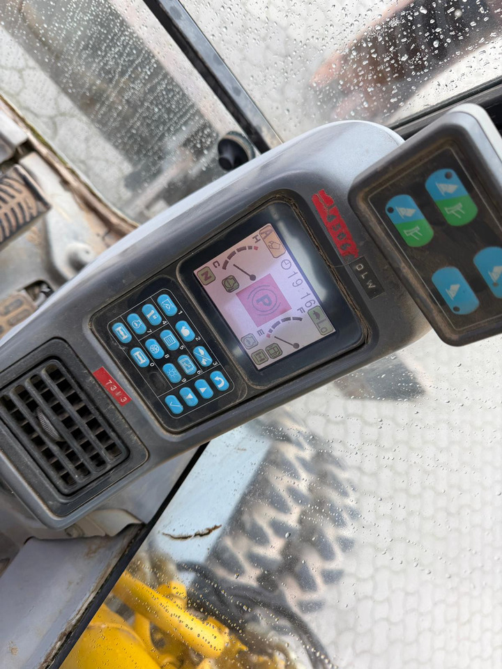 Komatsu PW 180 - 7 - Ratastel ekskavaator: pilt 4 Komatsu PW 180 - 7 - Ratastel ekskavaator: pilt 4