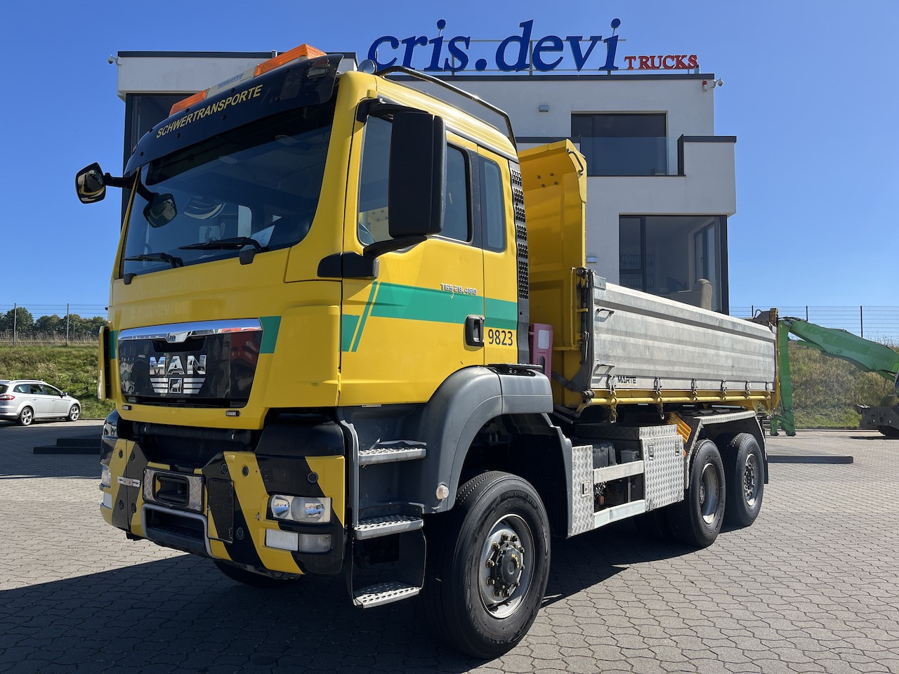 MAN TGS 28.480 6x4 4x4 Dreiseitenkipper Allrad Liftachse - Kallurauto: pilt 1 MAN TGS 28.480 6x4 4x4 Dreiseitenkipper Allrad Liftachse - Kallurauto: pilt 1