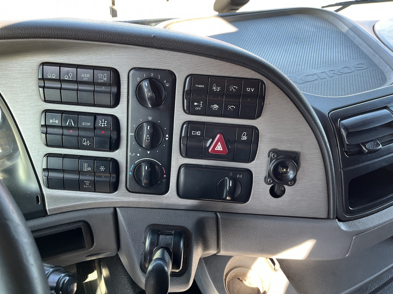 Mercedes-Benz 2541 6x2 Atlas 135.2E Pritsche 8,20 m - Madelveok/ Platvormveok, Kraanaga veoauto: pilt 5 Mercedes-Benz 2541 6x2 Atlas 135.2E Pritsche 8,20 m - Madelveok/ Platvormveok, Kraanaga veoauto: pilt 5