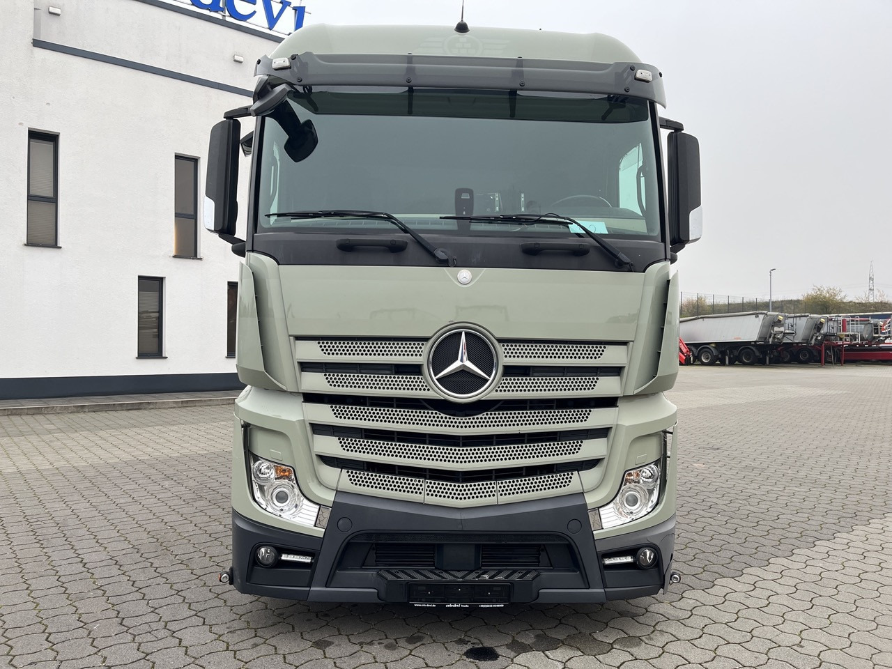 Mercedes-Benz Actros 2545 6x2 EFFER Atlas 265-A6 Lenk- Liftachse - Madelveok/ Platvormveok, Kraanaga veoauto: pilt 3 Mercedes-Benz Actros 2545 6x2 EFFER Atlas 265-A6 Lenk- Liftachse - Madelveok/ Platvormveok, Kraanaga veoauto: pilt 3