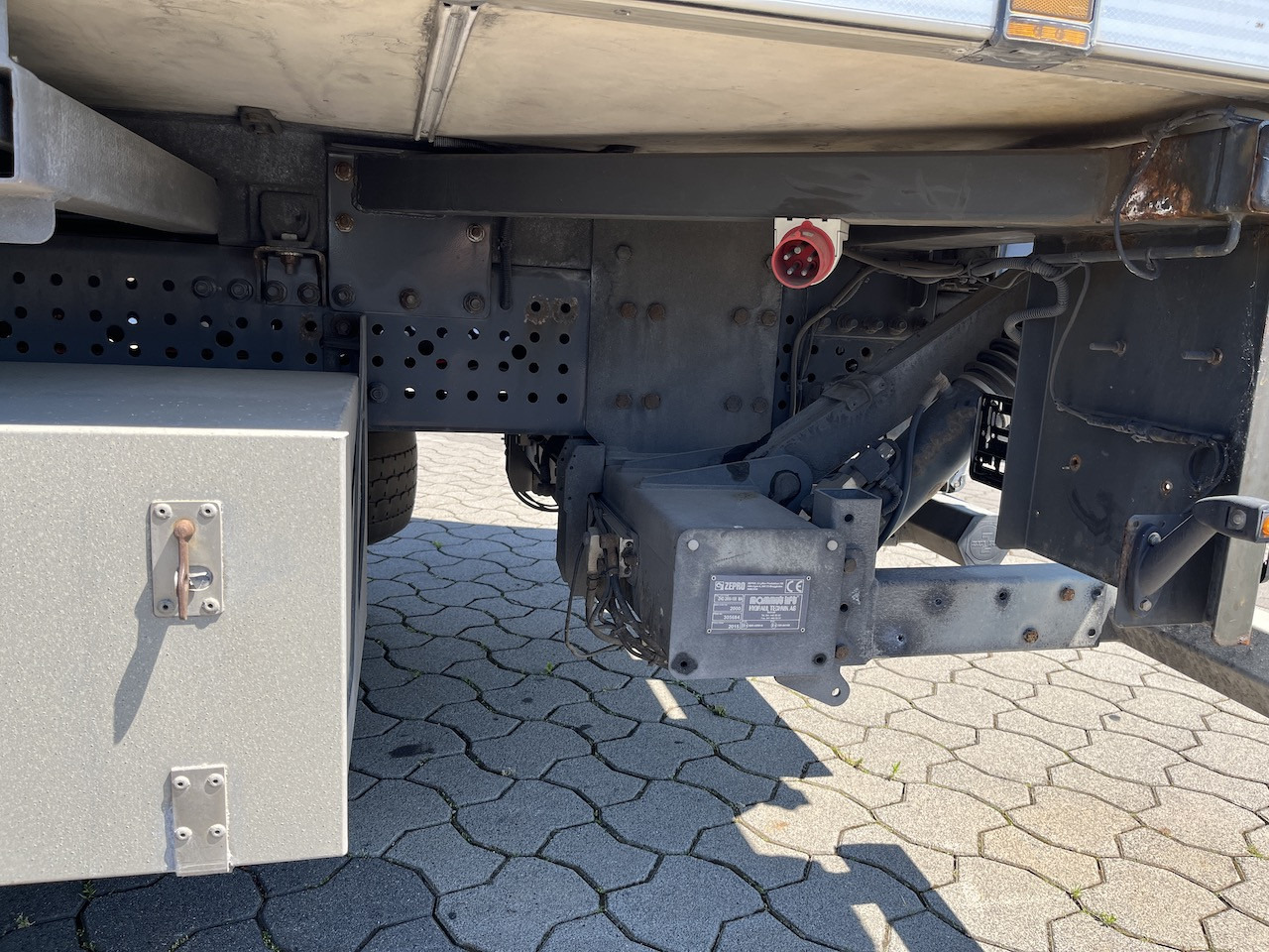 Mercedes-Benz Antos 1840 4x4 HAD LBW Kühlung Flüssigstickstoff - Külmutiga veoauto: pilt 5 Mercedes-Benz Antos 1840 4x4 HAD LBW Kühlung Flüssigstickstoff - Külmutiga veoauto: pilt 5