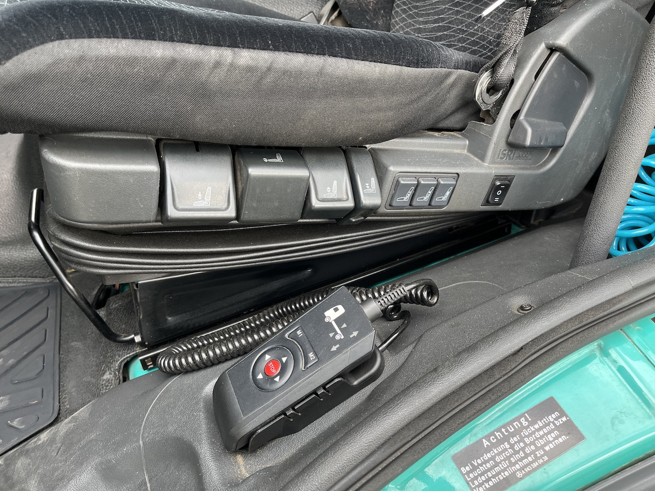 Mercedes-Benz Atego 823 4x2 AHK Hebezug Seilzug Brennholz - Madelauto: pilt 4 Mercedes-Benz Atego 823 4x2 AHK Hebezug Seilzug Brennholz - Madelauto: pilt 4