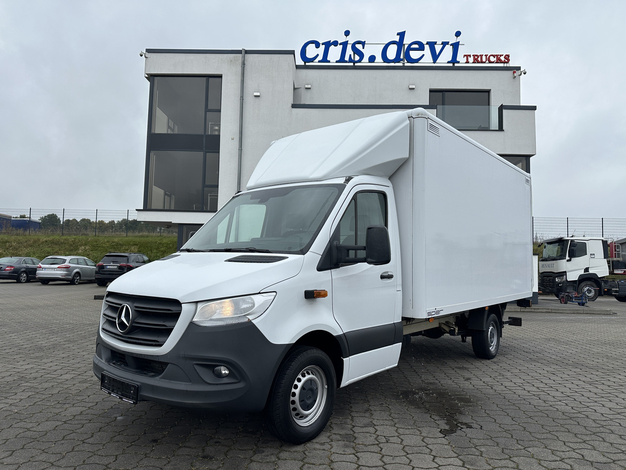Mercedes-Benz Sprinter 319 CDI Koffer LBW RFK SH Tempomat - Tarbesõiduk furgoon: pilt 1 Mercedes-Benz Sprinter 319 CDI Koffer LBW RFK SH Tempomat - Tarbesõiduk furgoon: pilt 1