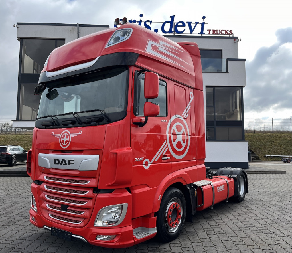 Sadulveok Daf XF 530 4x2  Low Liner   Exclusive Line   SZM: pilt 1