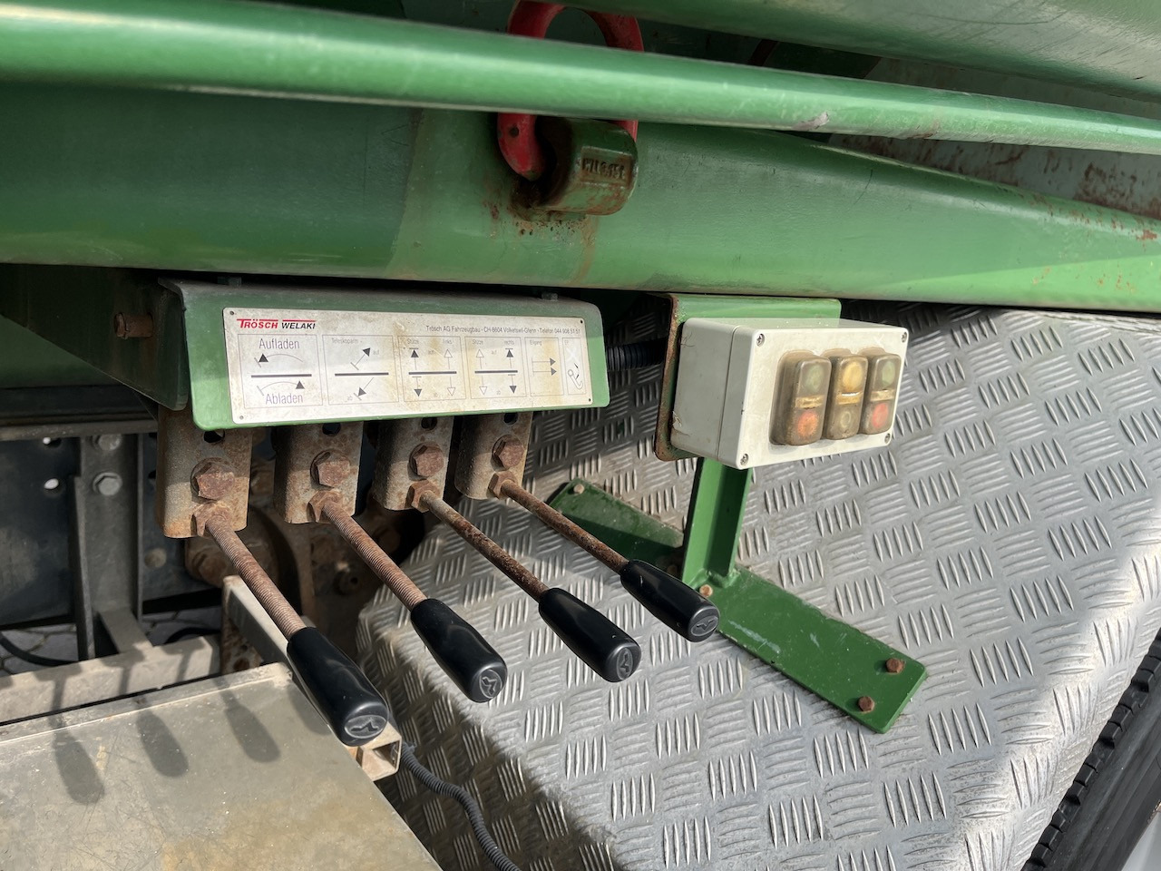 Scania P360 6x2 Trösch Absetzkipper Container - Nöörtõstukiga veoauto: pilt 5 Scania P360 6x2 Trösch Absetzkipper Container - Nöörtõstukiga veoauto: pilt 5