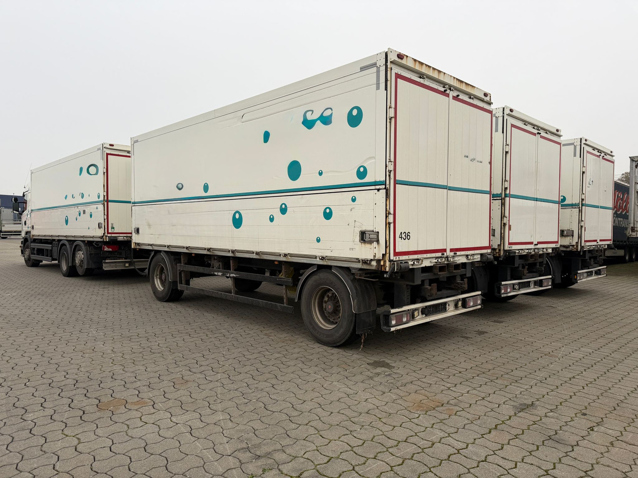 Scania R 450 6x2 Geränkezug + Orten Anhänger - Kasti veoauto: pilt 4 Scania R 450 6x2 Geränkezug + Orten Anhänger - Kasti veoauto: pilt 4