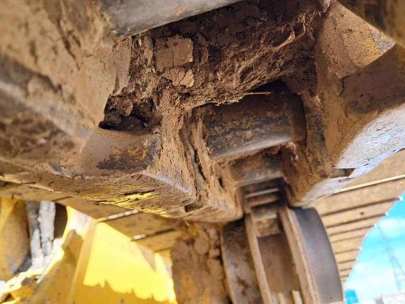 Komatsu D61PXI-24E0 - Buldooser: pilt 2 Komatsu D61PXI-24E0 - Buldooser: pilt 2