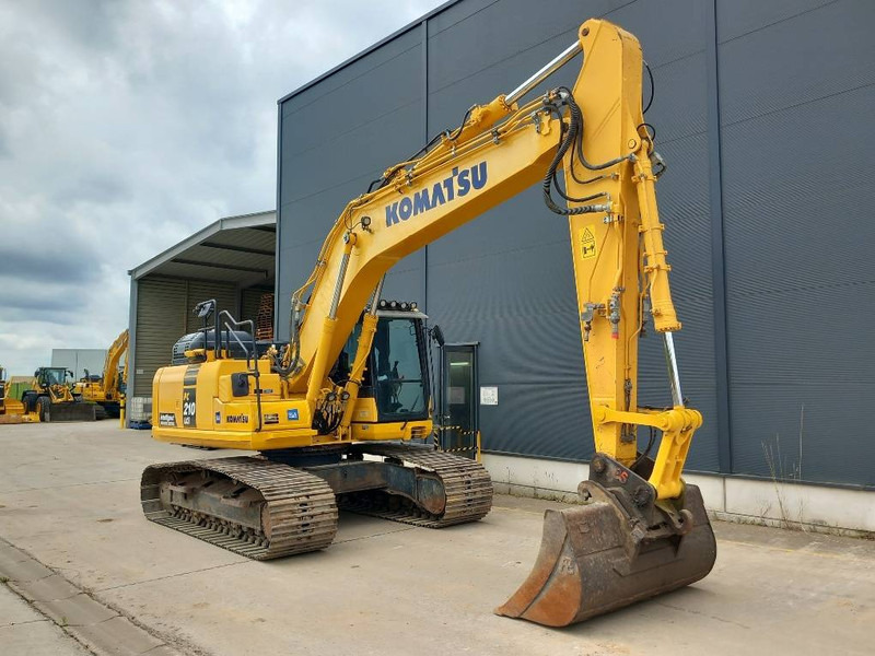 Komatsu PC210LCI-11 - Lintekskavaator: pilt 1 Komatsu PC210LCI-11 - Lintekskavaator: pilt 1