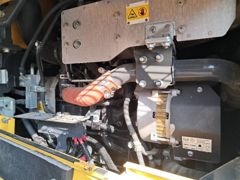 Komatsu WA380-8E0 - Rataslaadur: pilt 4 Komatsu WA380-8E0 - Rataslaadur: pilt 4