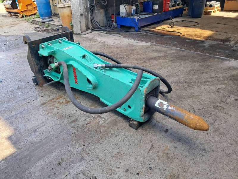 MONTABERT M900 - Hüdrauliline haamer - Ehitusmasinad: pilt 1 MONTABERT M900 - Hüdrauliline haamer - Ehitusmasinad: pilt 1