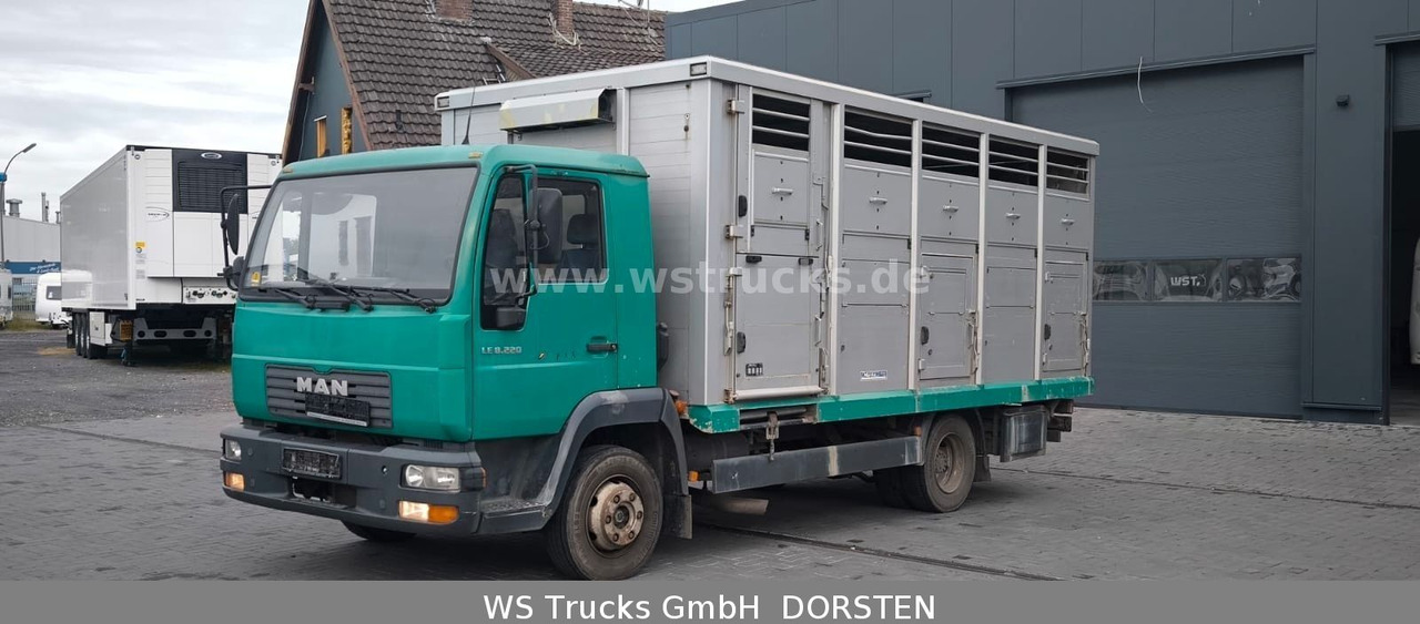 MAN LE 8.220 Menke Einstock Großvieh - Loomaveok: pilt 1 MAN LE 8.220 Menke Einstock Großvieh - Loomaveok: pilt 1