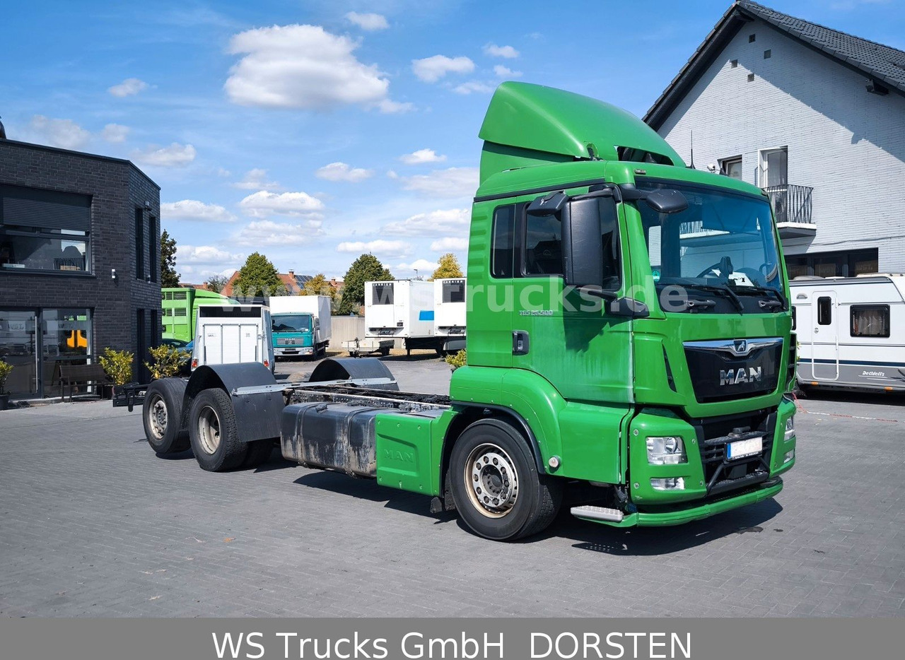 MAN TGS 26.500 6x2 Luft/Luft Lenkachse Intader - Kabiinišassiiga veoauto: pilt 1 MAN TGS 26.500 6x2 Luft/Luft Lenkachse Intader - Kabiinišassiiga veoauto: pilt 1