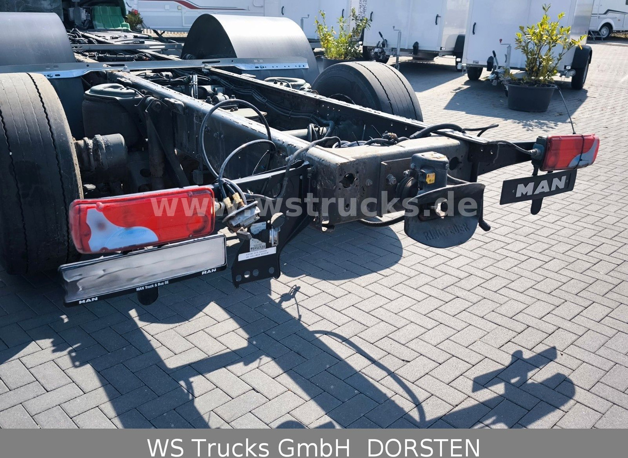 MAN TGS 26.500 6x2 Luft/Luft Lenkachse Intader - Kabiinišassiiga veoauto: pilt 5 MAN TGS 26.500 6x2 Luft/Luft Lenkachse Intader - Kabiinišassiiga veoauto: pilt 5
