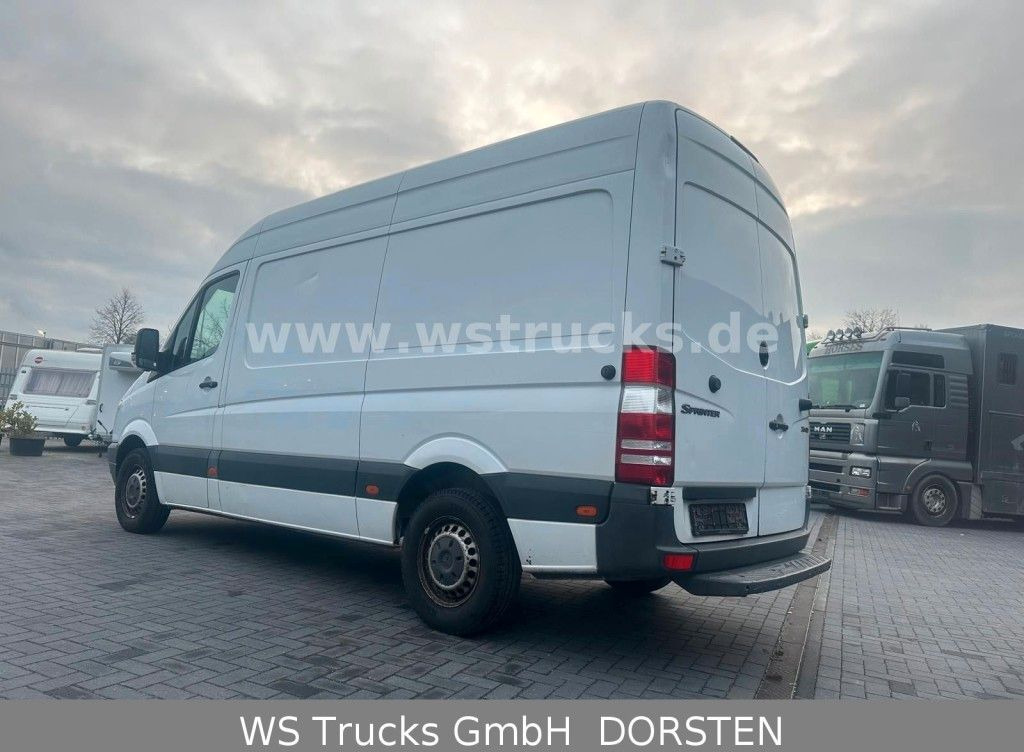 Mercedes-Benz Sprinter II Kasten 216 CDI Hoch/Lang - Auto: pilt 4 Mercedes-Benz Sprinter II Kasten 216 CDI Hoch/Lang - Auto: pilt 4