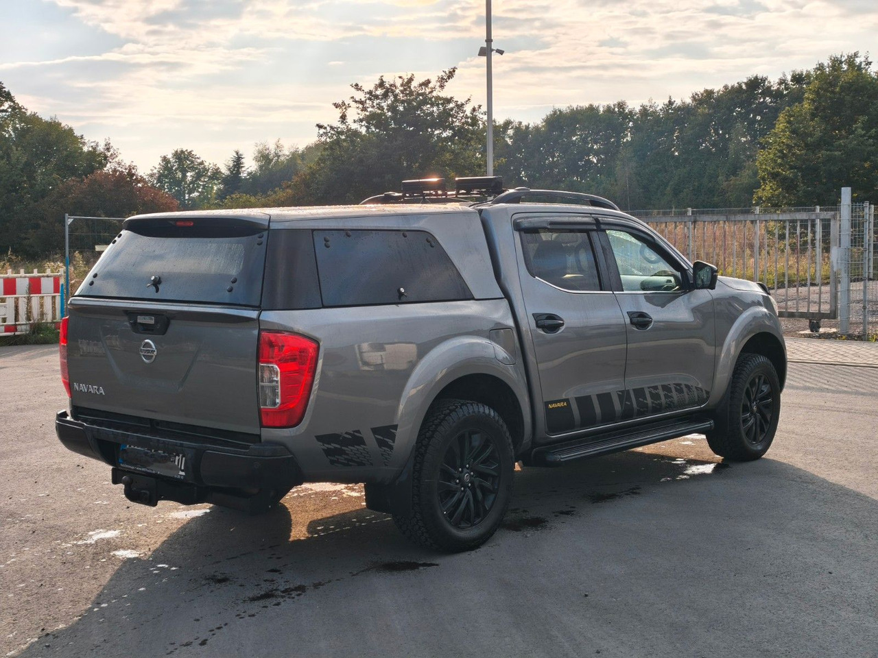 Nissan Navara NP300 N-Guard Double Cab 4x4 - Maastur: pilt 4 Nissan Navara NP300 N-Guard Double Cab 4x4 - Maastur: pilt 4