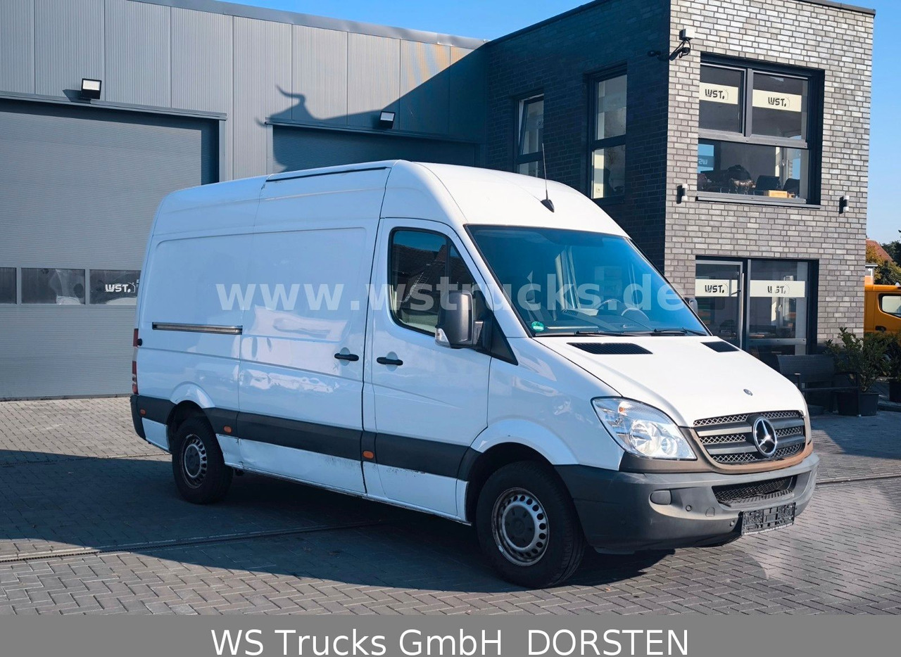 Mercedes-Benz Sprinter II Kasten 216 CDI Hoch/Lang - Tarbesõiduk: pilt 2 Mercedes-Benz Sprinter II Kasten 216 CDI Hoch/Lang - Tarbesõiduk: pilt 2