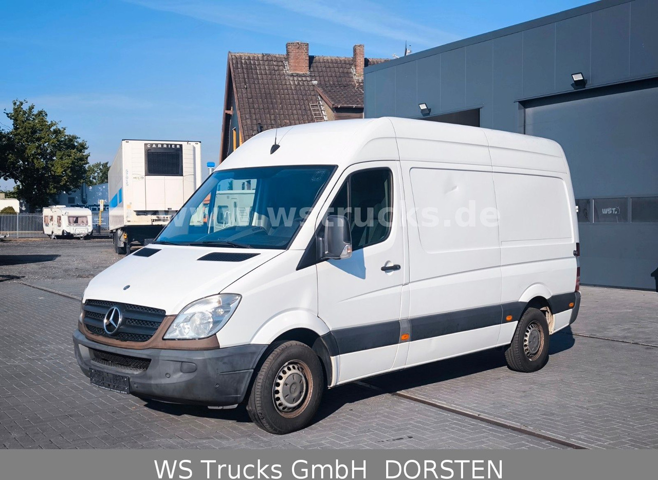 Mercedes-Benz Sprinter II Kasten 216 CDI Hoch/Lang - Tarbesõiduk: pilt 1 Mercedes-Benz Sprinter II Kasten 216 CDI Hoch/Lang - Tarbesõiduk: pilt 1