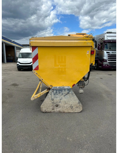 Diversen Streumaster SW3 FC Kalkstreuer 3 m³ - Pinnasetasandaja: pilt 4 Diversen Streumaster SW3 FC Kalkstreuer 3 m³ - Pinnasetasandaja: pilt 4