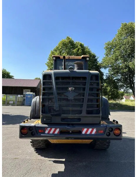 Hyundai HL730-9A 4X4 Radlader Mulch-/Klappschaufel KLIMA A HL730-9A 4X4 Radlader Mulch-/Klappschaufel KLIMA A/C - Rataslaadur: pilt 5 Hyundai HL730-9A 4X4 Radlader Mulch-/Klappschaufel KLIMA A HL730-9A 4X4 Radlader Mulch-/Klappschaufel KLIMA A/C - Rataslaadur: pilt 5