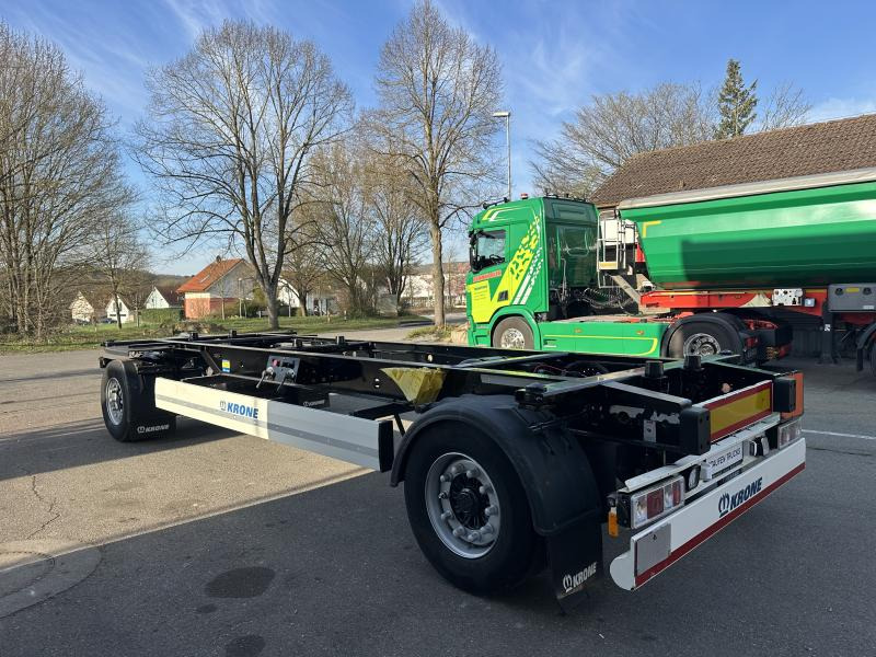 Krone 10 x Jumbo Lafette deutsche Anh. TÜV NEU! 10 x Jumbo Lafette deutsche Anh. TÜV NEU! - Konteinerveduk/ Tõstuk järelhaagis: pilt 3 Krone 10 x Jumbo Lafette deutsche Anh. TÜV NEU! 10 x Jumbo Lafette deutsche Anh. TÜV NEU! - Konteinerveduk/ Tõstuk järelhaagis: pilt 3