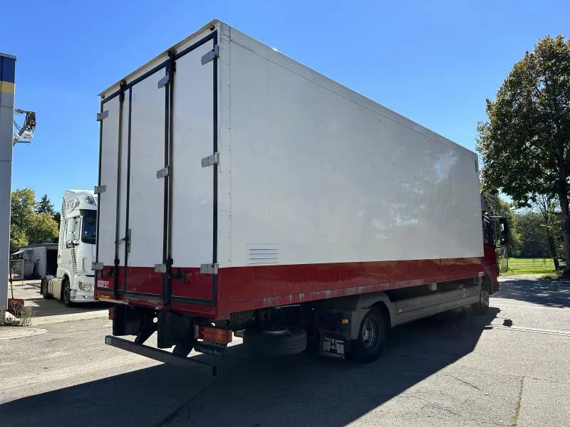 Mercedes-Benz 818 L Blumentransporter ISO-Koffer - Tarbesõiduk külmik: pilt 5 Mercedes-Benz 818 L Blumentransporter ISO-Koffer - Tarbesõiduk külmik: pilt 5