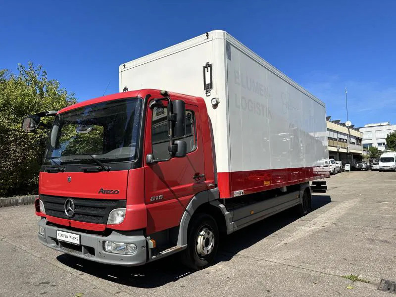 Mercedes-Benz 818 L Blumentransporter ISO-Koffer - Tarbesõiduk külmik: pilt 1 Mercedes-Benz 818 L Blumentransporter ISO-Koffer - Tarbesõiduk külmik: pilt 1