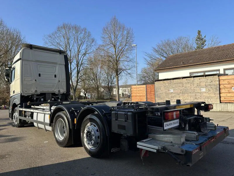 Mercedes-Benz Actros 2542 LL BDF Standard 6x2 LBW - Konteinerveduk/ Tõstukiga veoauto: pilt 4 Mercedes-Benz Actros 2542 LL BDF Standard 6x2 LBW - Konteinerveduk/ Tõstukiga veoauto: pilt 4