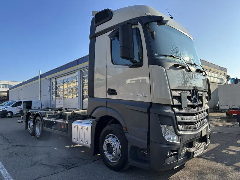 Uus Konteinerveduk/ Tõstukiga veoauto Mercedes-Benz Actros 2542 LL BDF Standard 6x2 LBW: pilt 11