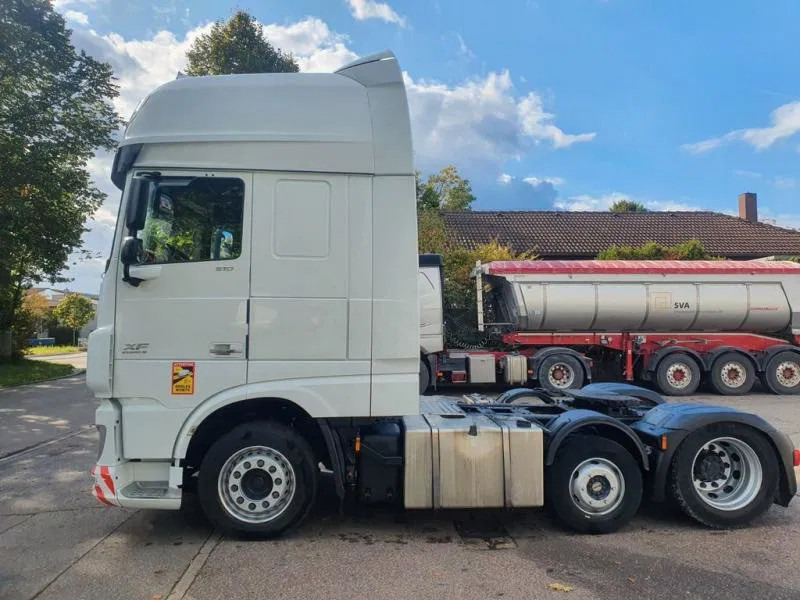 DAF XF 106.510 FT 6x2/4 SSC 3-Achser MEGA E6 - Sadulveok: pilt 2 DAF XF 106.510 FT 6x2/4 SSC 3-Achser MEGA E6 - Sadulveok: pilt 2