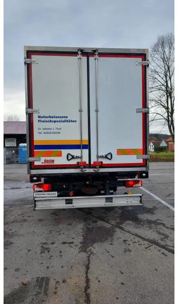 Scania P360 4X2 Fleisch Rohrbahnen Carrier Vector 1550 - Külmutiga veoauto: pilt 5 Scania P360 4X2 Fleisch Rohrbahnen Carrier Vector 1550 - Külmutiga veoauto: pilt 5